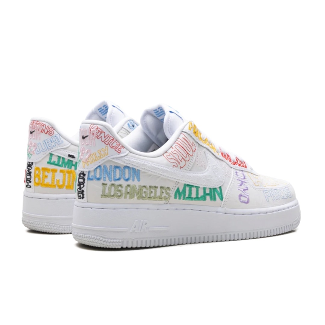 Nike Air Force 1 Low World Tour White - vista 3