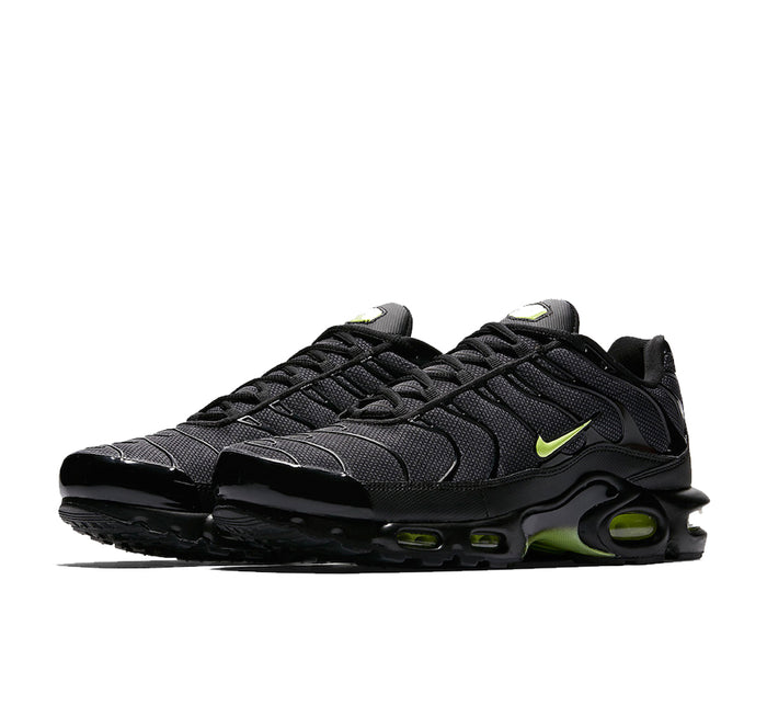 Nike Air Max Plus TN "Black Volt Glow" - vista alterna