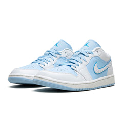 Air Jordan 1 Low Reverse Ice Blue