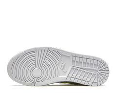 Air Jordan 1 Low "White Metallic Gold"