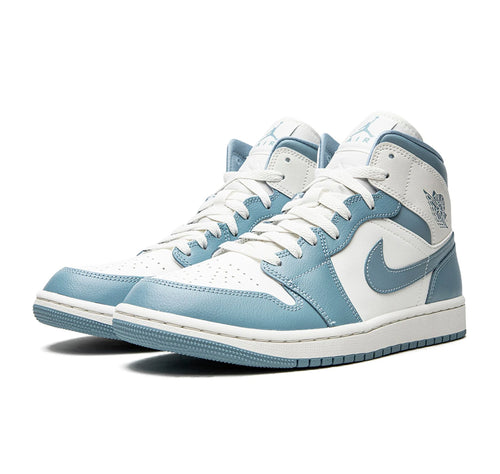 Air Jordan 1 Mid "UNC"