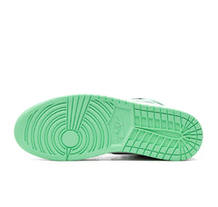 Air Jordan 1 Retro High OG "Green Glow"