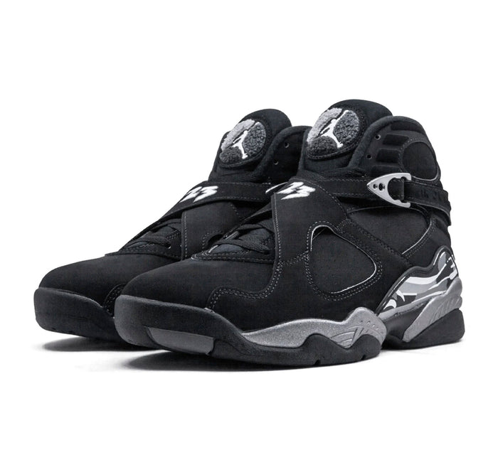 Jordan 8 Retro "Chrome" - vista alterna