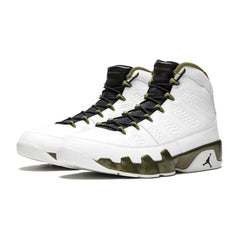 Jordan 9 Retro Statue