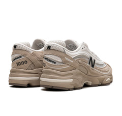 New Balance 1000 Incense Black