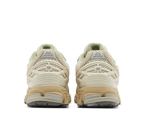 New Balance 1906R AURALEE Bone White