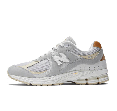 New Balance 2002R 
