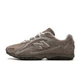 New Balance 204L "Mushroom Arid Stone"
