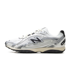 New Balance 204L "Silver Metallic Black"