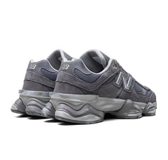 New Balance 9060 Magnet