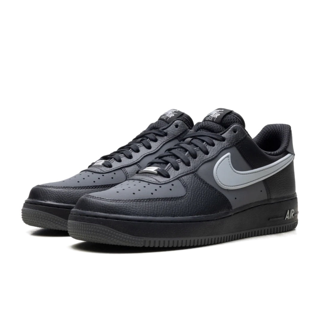 Nike Air Force 1 Low '07 LV8 Black Light Smoke Grey - vista 2