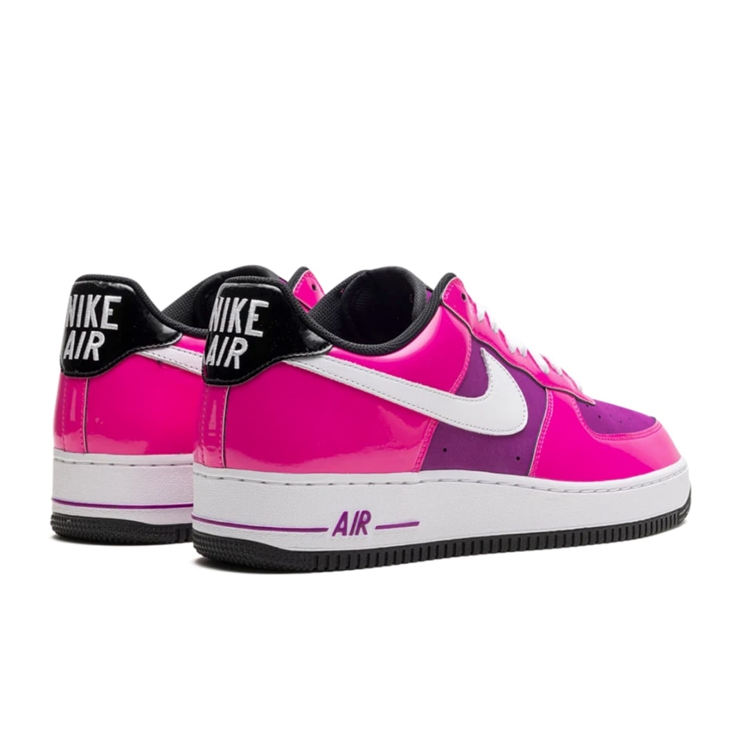 Nike Air Force 1 Low "World Tour Las Vegas" - vista 3