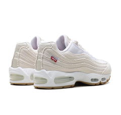 Nike Air Max 95 OG "Levis Light Orewood Brown"