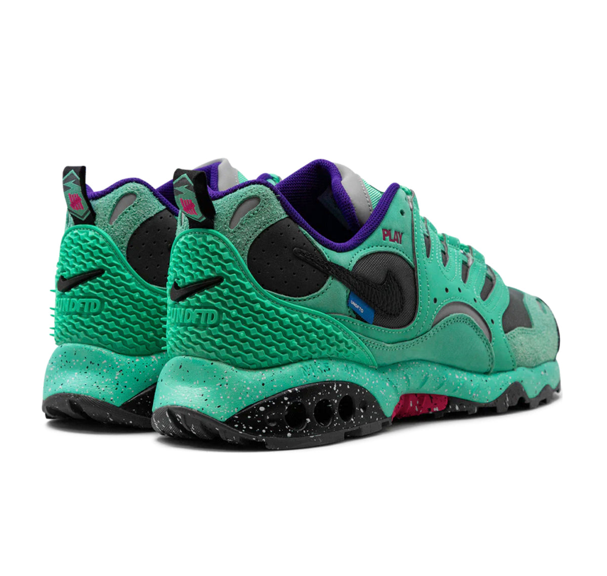Nike Air Terra Humara Undefeated Light Menta
