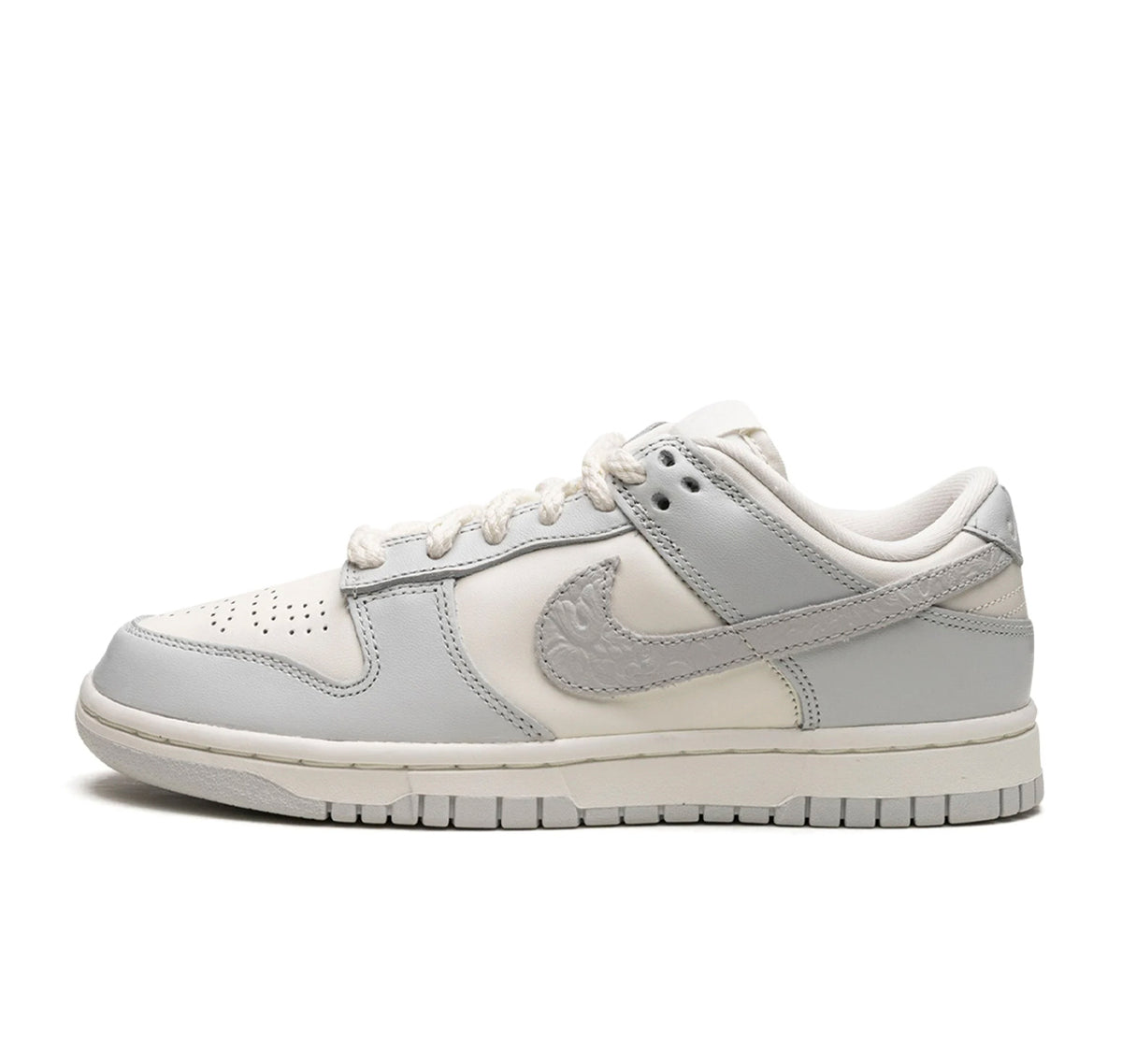 Nike Dunk Low "Needlework Sail Aura"