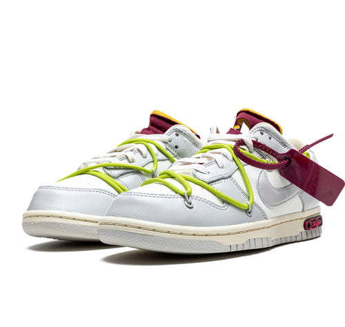 Nike Dunk Low 