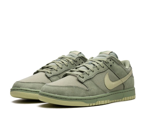 Nike Dunk Low Retro 