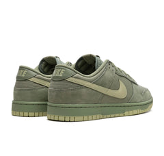 Nike Dunk Low Retro "Premium Oil Green Olive Aura"