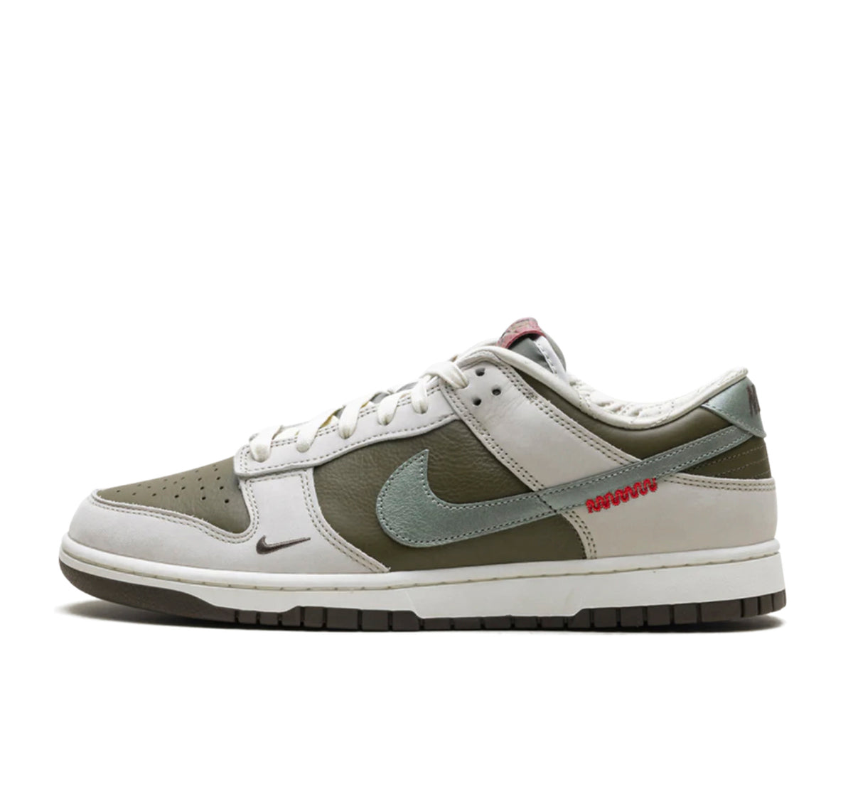 Nike Dunk Low Retro Year of the Snake