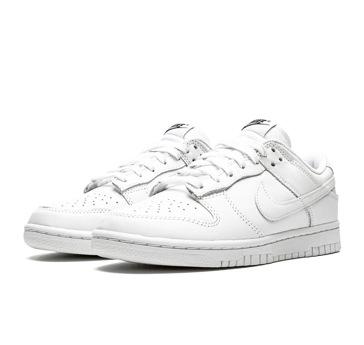 Nike Dunk Low "Triple White"