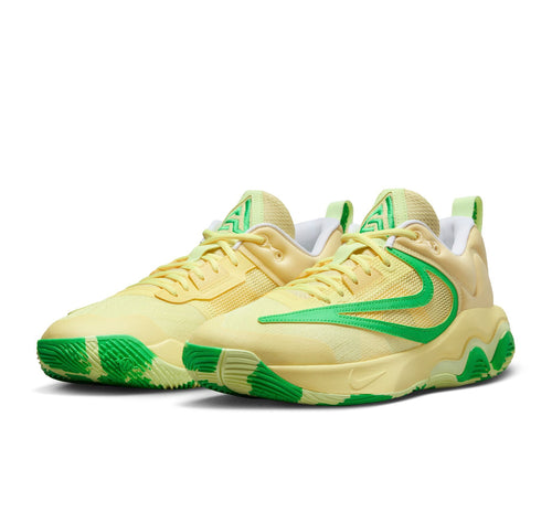 Nike Giannis Immortality 3 