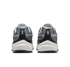 Nike Initiator "Anthracite Metallic Cool Grey"
