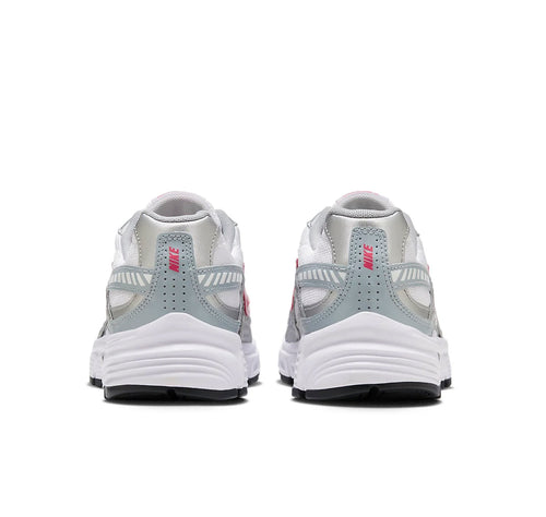 Nike Initiator 