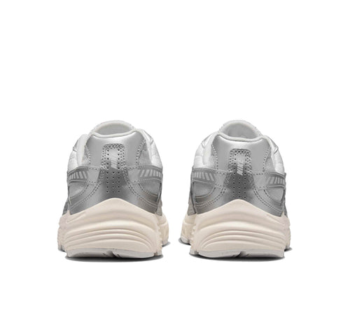 Nike Initiator 