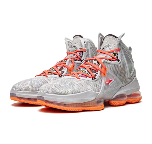 Nike LeBron 19 
