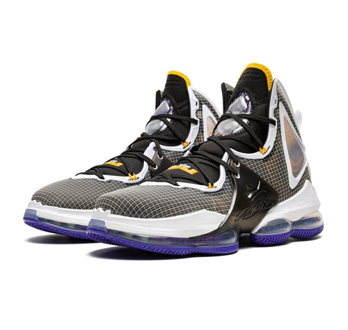 Nike LeBron 19 