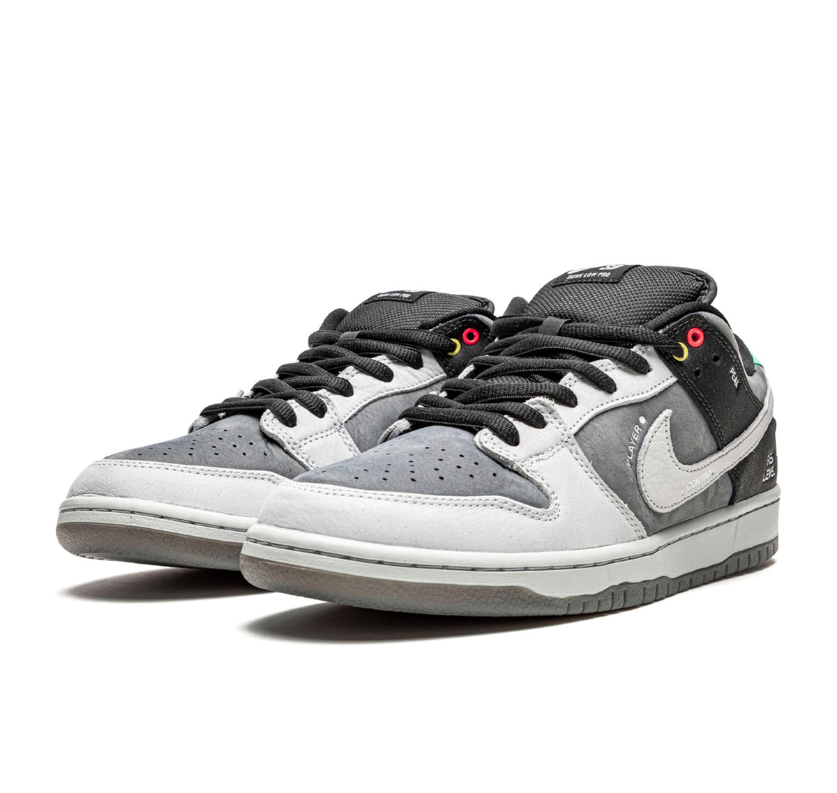 Nike SB Dunk Low "Camcorder"