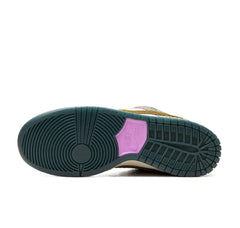 Nike SB Dunk Low Alexis Sablone Chameleon