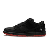 Nike SB Dunk Low "Black Pigeon"