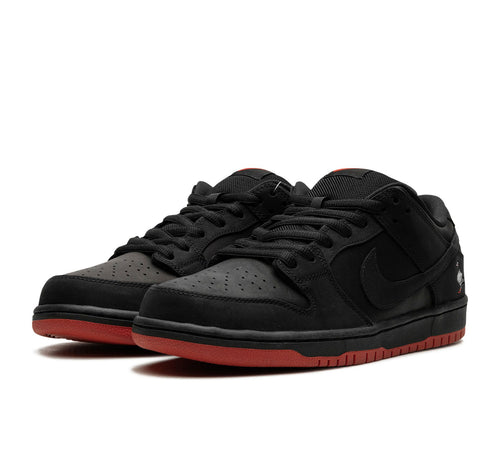 Nike SB Dunk Low 