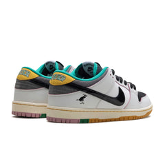 Nike SB Dunk Low CSEF