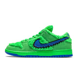Nike SB Dunk Low "Grateful Dead Bears Green"