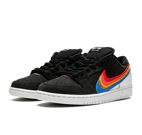 Nike SB Dunk Low 