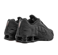 Nike Shox R4 "Black"