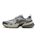 Nike V2K Run "Pure Platinum Wolf Grey"