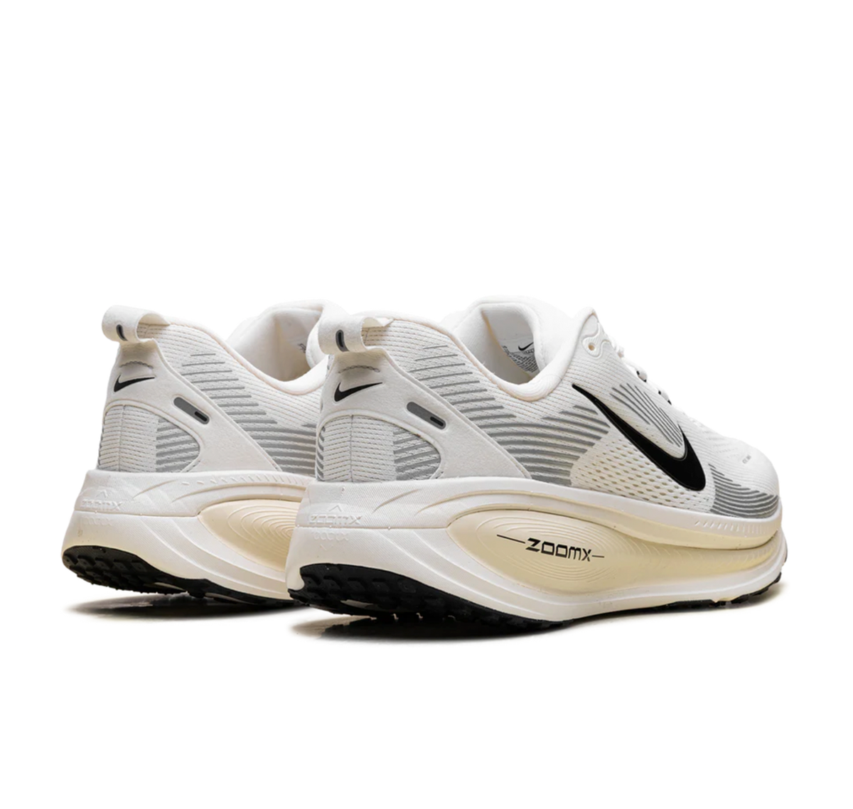 Nike Vomero 18 Summit White Coconut Milk