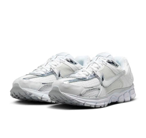 Nike Zoom Vomero 5 Chrome Toe