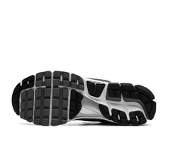 Nike Zoom Vomero 5 Dark Grey Black White