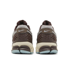 Nike Zoom Vomero 5 Earth Fossil