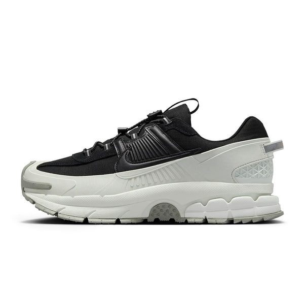 Nike Zoom Vomero 5 Roam Black Light Silver