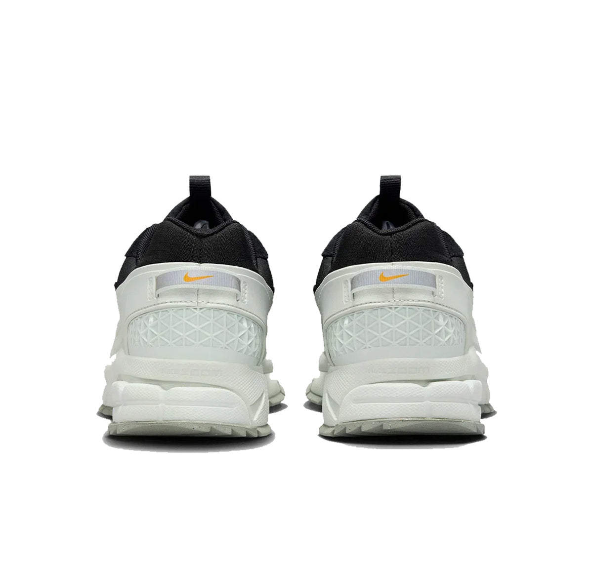 Nike Zoom Vomero 5 Roam Black Light Silver