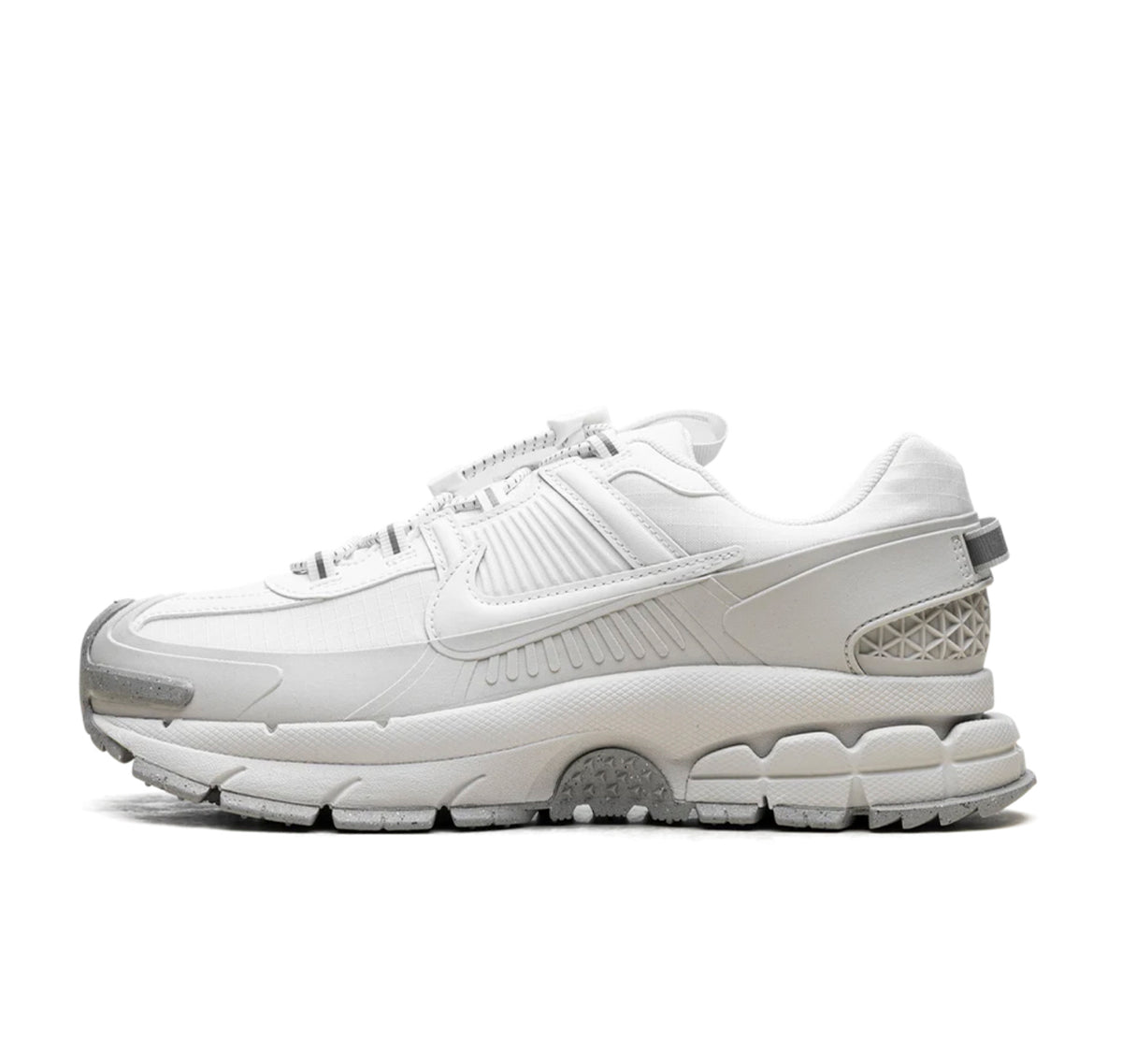 Nike Zoom Vomero Roam Summit White