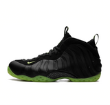 Nike Air Foamposite "One Black Volt"