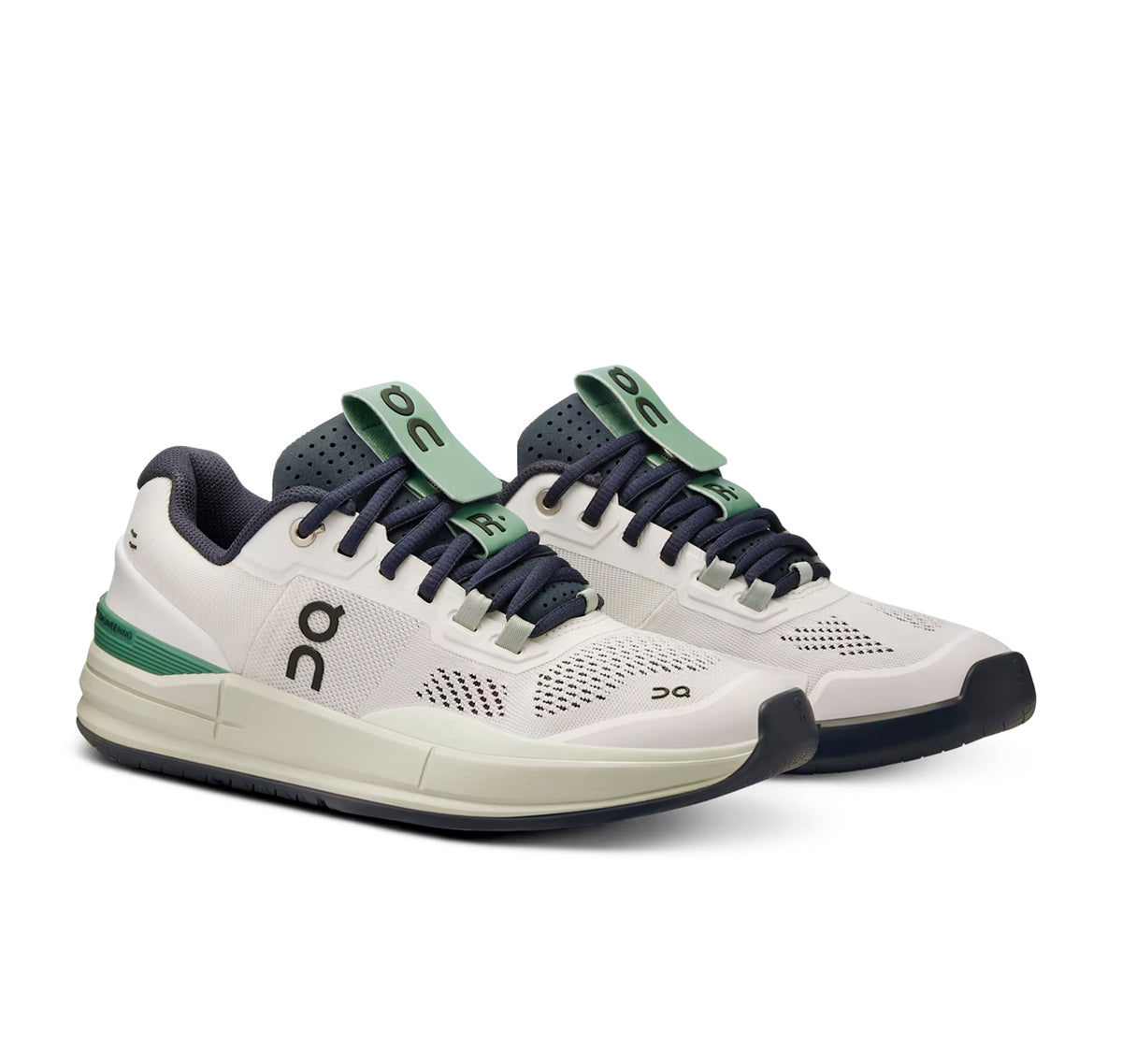 On The Roger Advantage Pro "Clay Ivory Navy Sage"