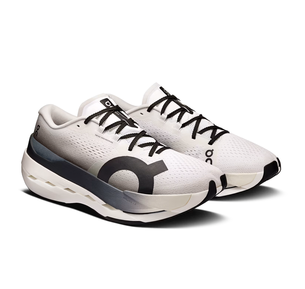 On Running Cloudboom Max "White Black" - vista alterna