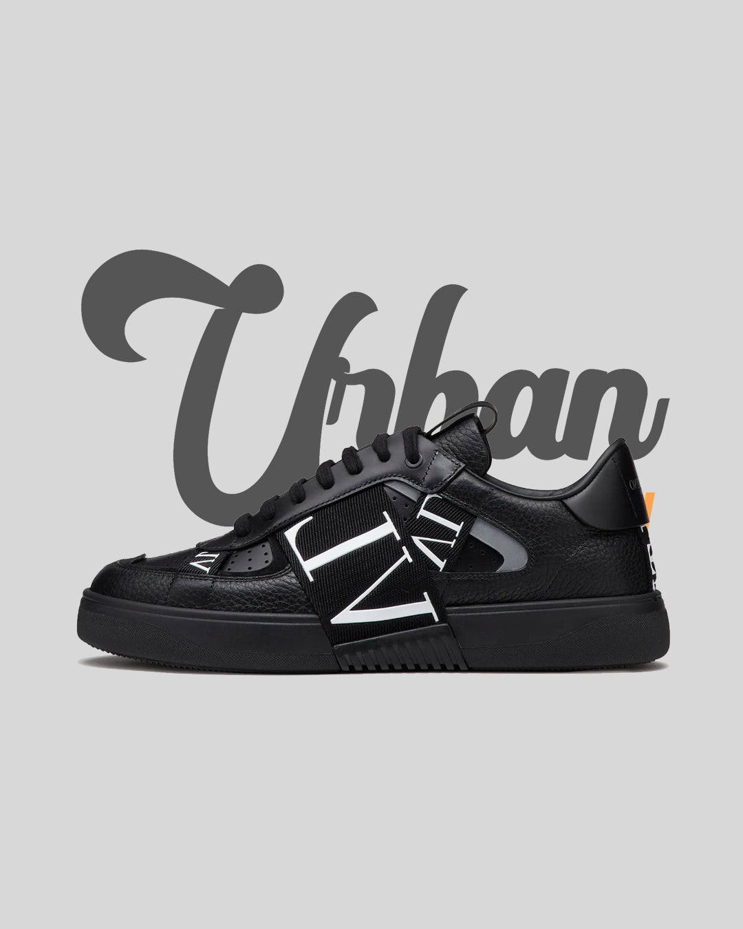 Valentino Low-Top Calfskin Black